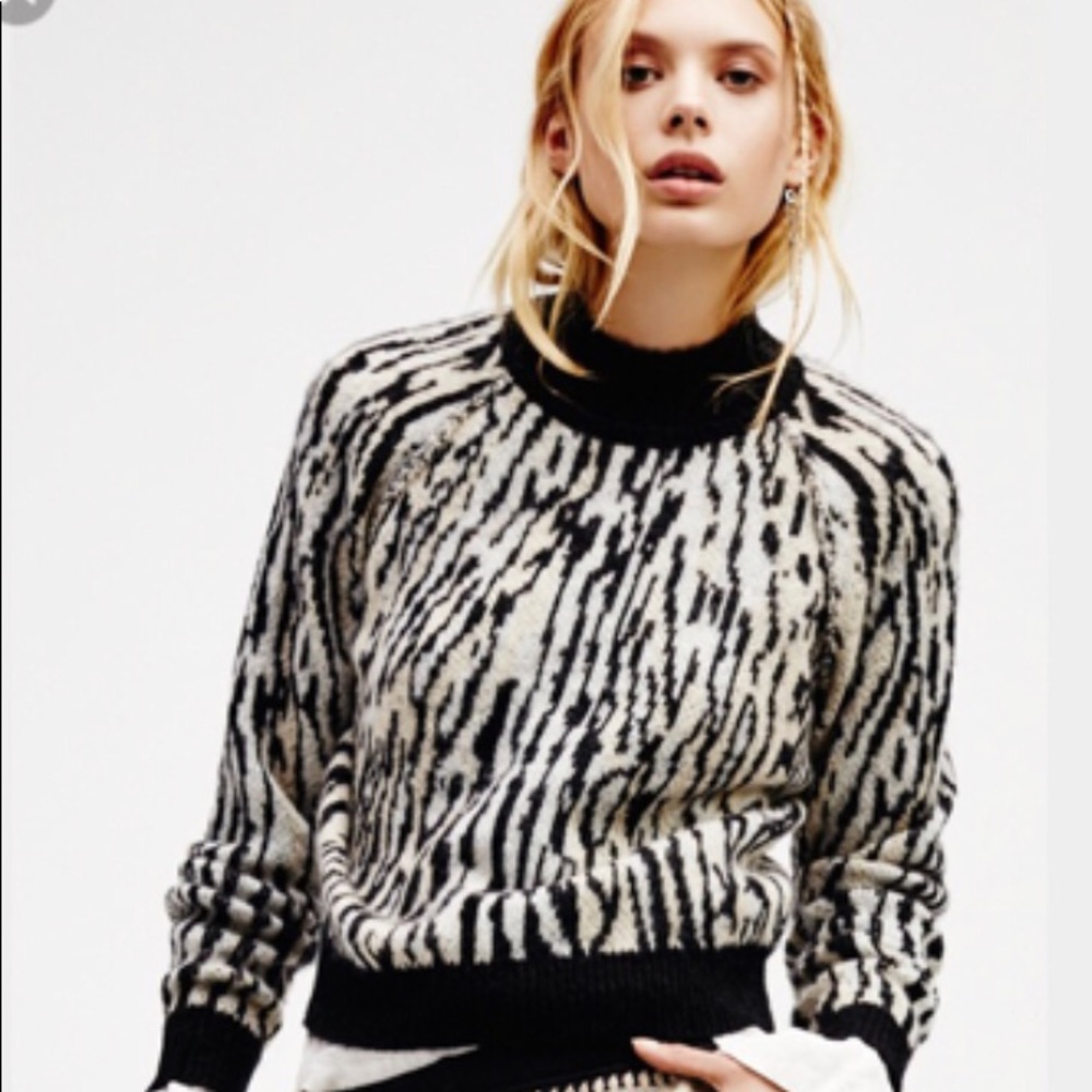 Free People animal print sweater Medium boho top